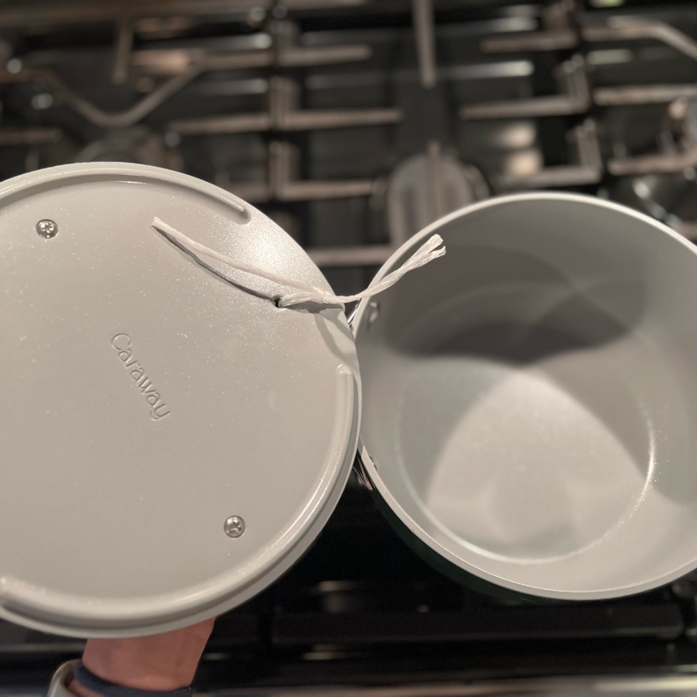 Caraway Nonstick Ceramic Sauce Pan with Lid (3 qt) | Sage - Picture 5 of 11